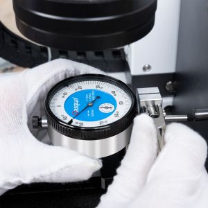 Удароустойчив Метричен Индикатор DASQUA